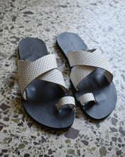 Load image into Gallery viewer, &quot;Tinos&quot; Sandals (sample in white s.39 )
