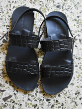 Load image into Gallery viewer, &quot;Serifos&quot;Sandals ( sample s.38)
